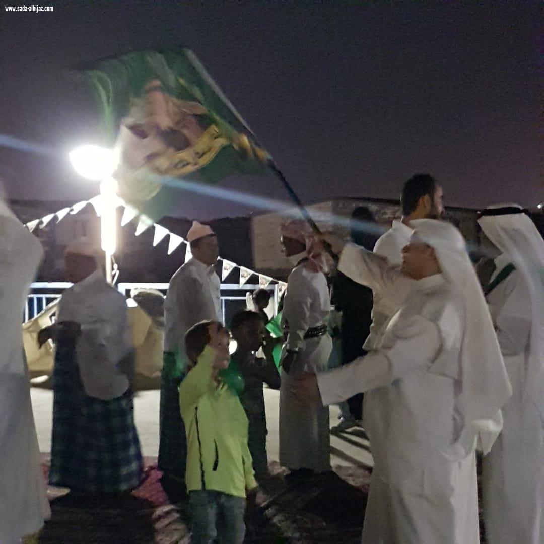 منتدي متطوعي جدة يحتفل باليوم الوطني مع الايتام
