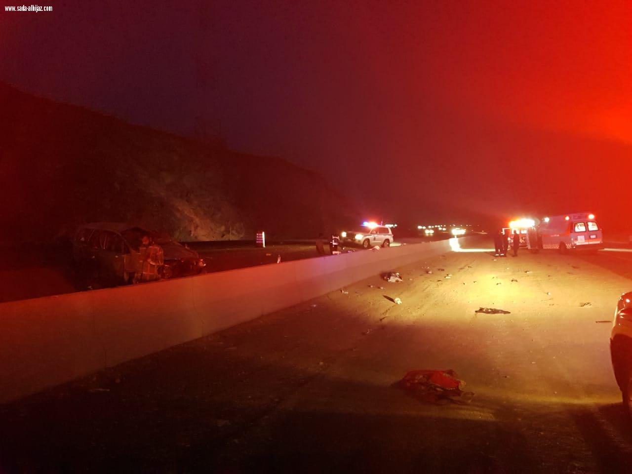 مصرع وإصابة ست و عشرون حالة في ثلاث حوادث قبل الافطار بالمدينة المنورة