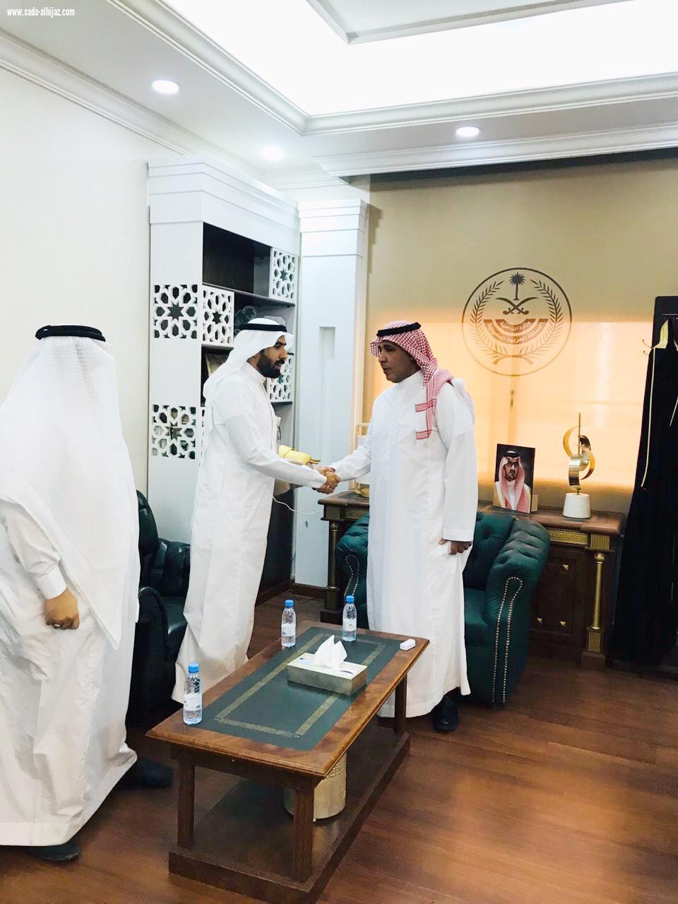 محافظ ⁧‫العلا‬⁩ يستقبل مدير فرع ⁧‫وزارة الإسكان،‬⁩ورئيس جمعية البر الخيرية