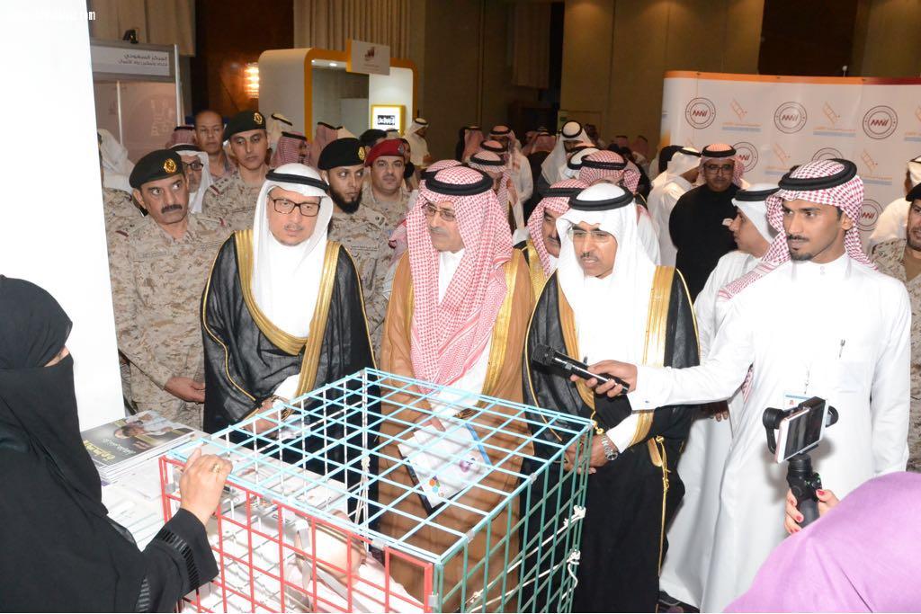 برعاية أمير مكة بالإنابة إنطلق منتدي المال والأعمال التاسع بجدة تدشين  الجلسات