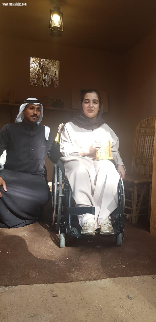 جولات سفيرة الأمم المتحدة غلا الخالدي على معالم العلا ومنتجع برزان للنحات وليد الطويلعي