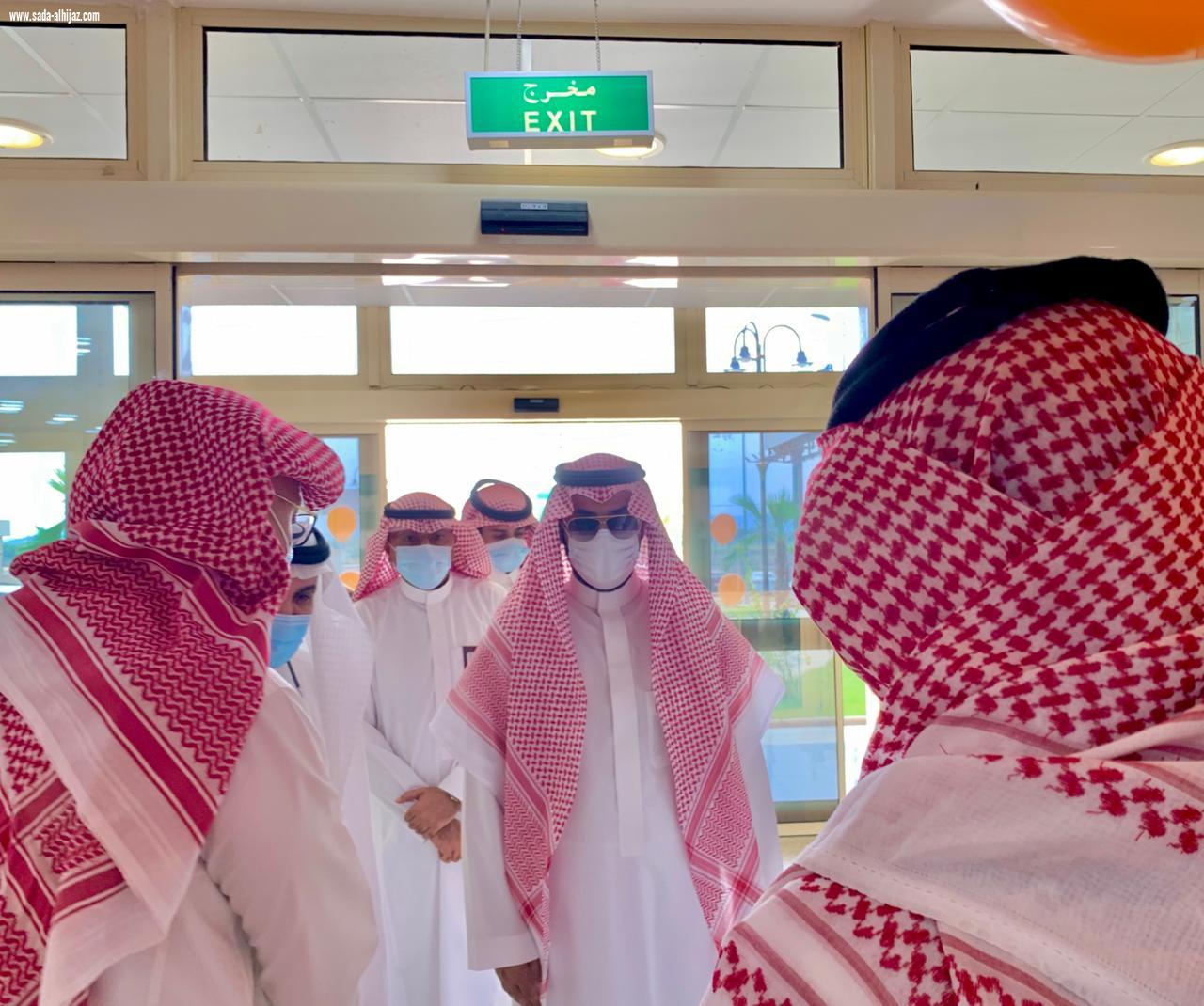 محافظ العارضة يفتتح معرض اليوم العالمي لسلامة الممارس الصحي بمستشفى العارضة العام