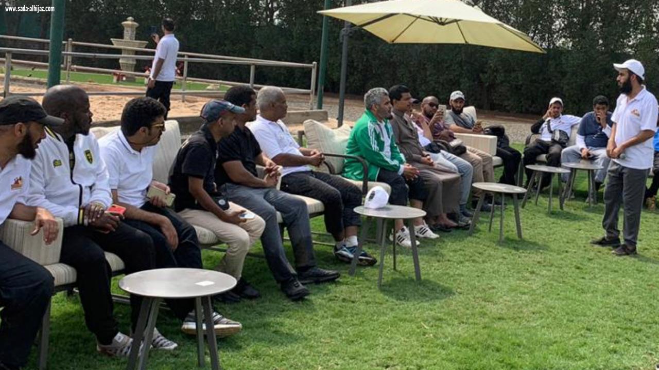 بهدف دعم الأسر المنتجة وتشجيعها  أكلات شعبية على مائدة  هايكنج السعودية بمحافظة الجموم 