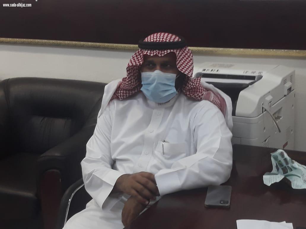 مدير مكتب التعليم بضمد يزور مدرسة الطاهرية الابتدائية