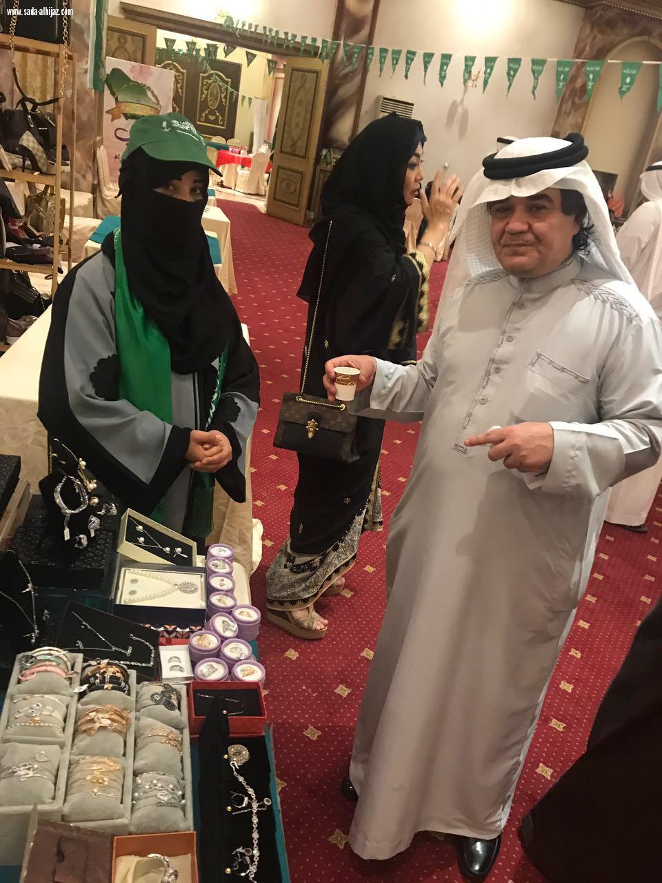 مساء اليوم تدشين بازار “بنات الجزيرة” أكبر بازار بمكة بقاعة فرحتي للاحتفالات بالعمرة إحتفاء باليوم الوطني