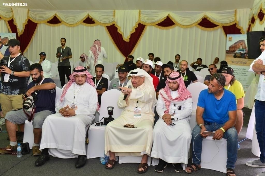 رالي العلا نيوم يعقد مؤتمره الصحفي الأول برئاسة الأمير خالد بن سلطان الفيصل والمشاركين بالسباق