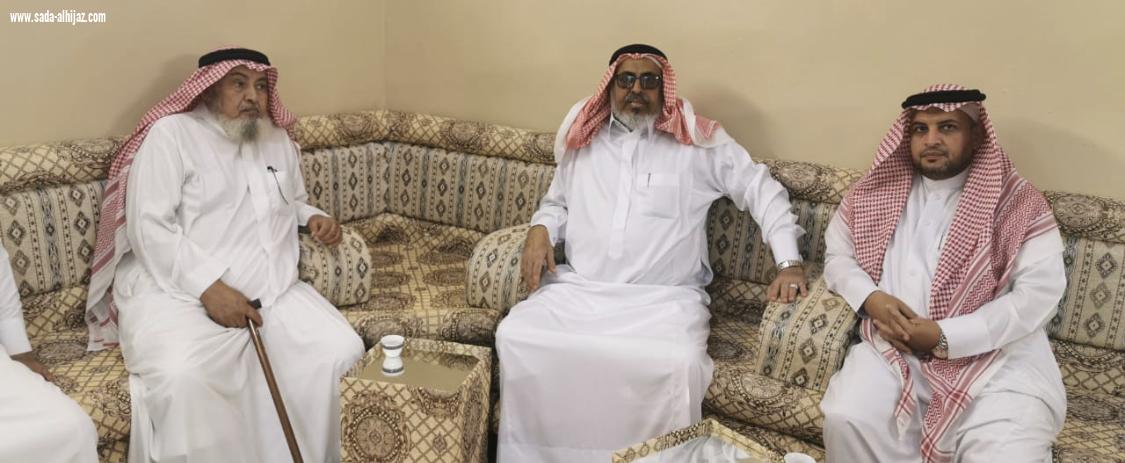 شيخ شمل آل عيسى بني حمد وشيخ الطواهرة آل ناشب يقومون بزيارة شيخ شمل آل مشهور بعد عودته من الرياض