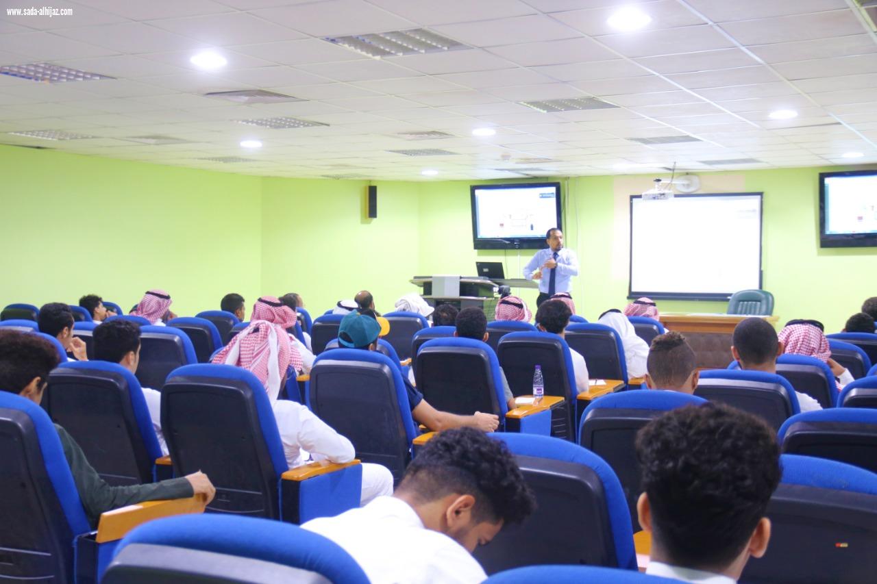 300 شاب وفتاة  يستفيدون من دورتي جمعية التنمية الاجتماعية بحاكمة أبوعريش
