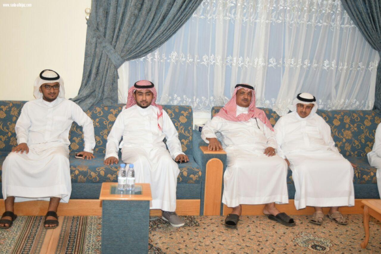 المركز الإعلامي بمحافظة المسارحة يقيم مأدبة إفطار رمضاني بمناسبة شفاء المشرف العام