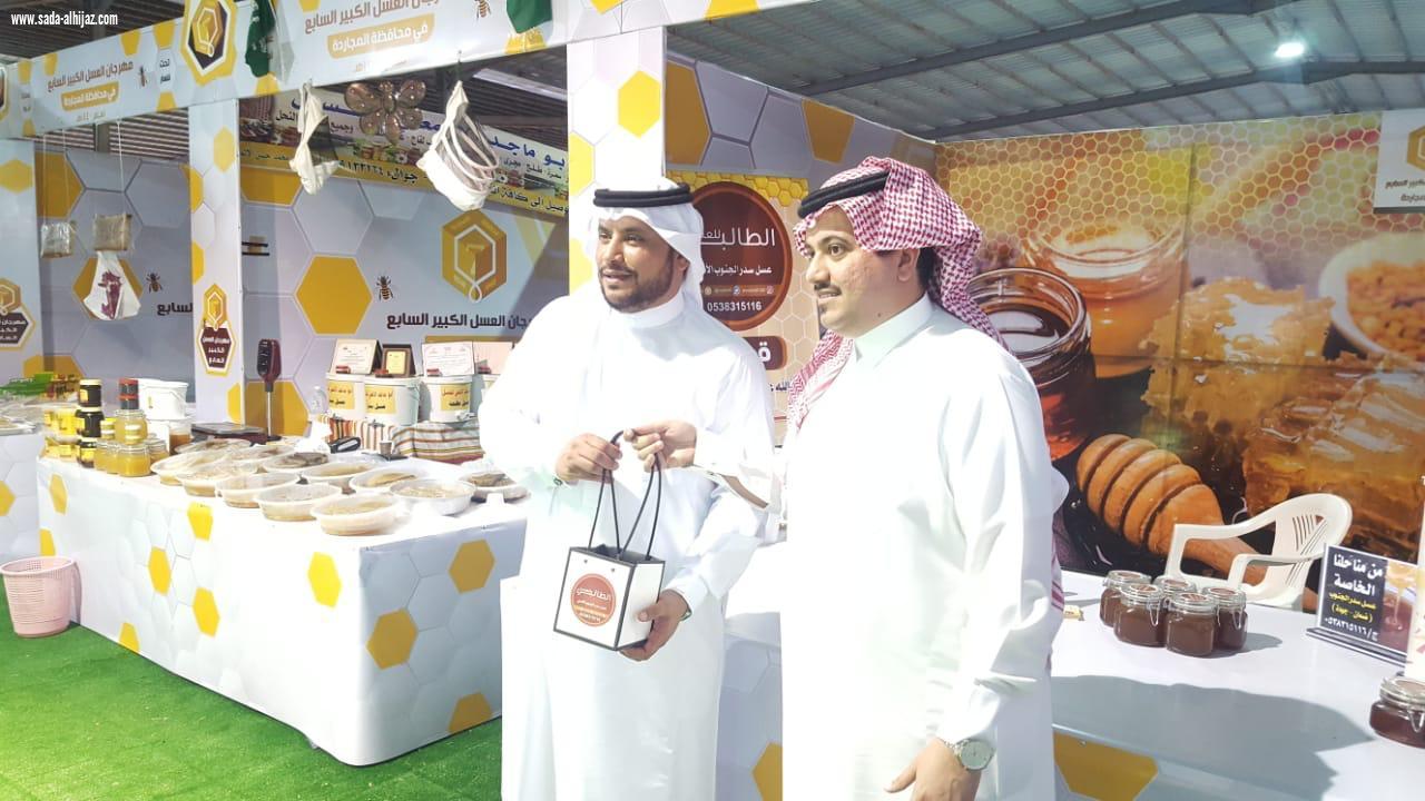 الشهري عضو شرف نادي الهلال المجاردة جاذبة للزوار والشاعر بن حاسن هنا التميز