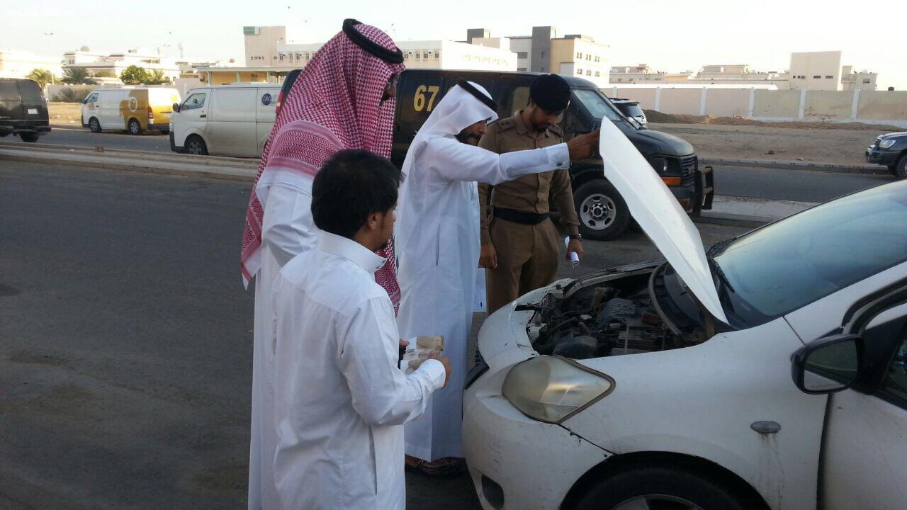 مدير مدني  جدة يعقد اجتماع مع لجان حصر الأضرار