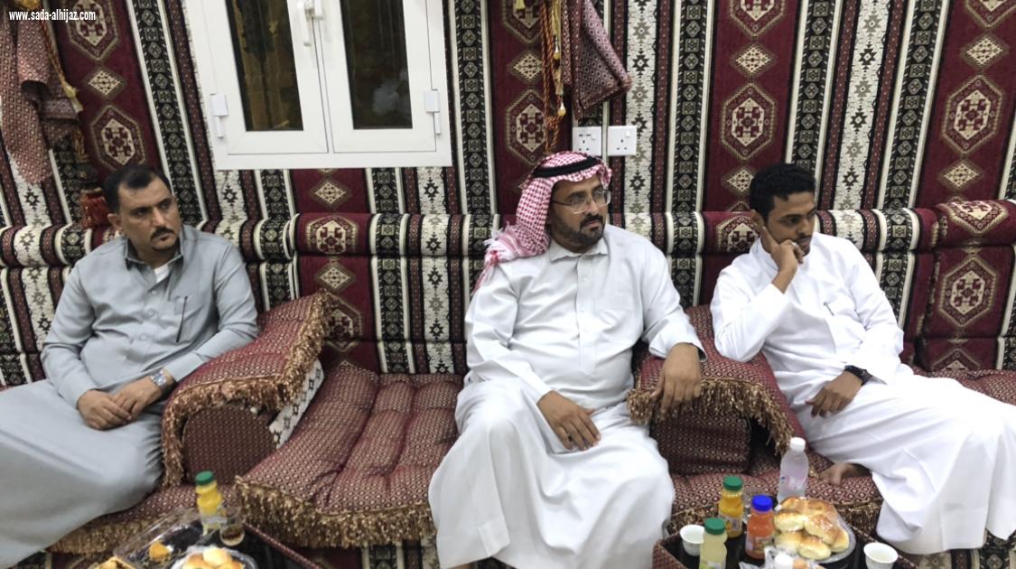 في اجتماع استثنائي لمناقشة الإستعداد لدوري الرابطة رئيس وأعضاء مكتب الحدالجنوبي لرابطة الأحياء يخرجون بعدد من التوصيات