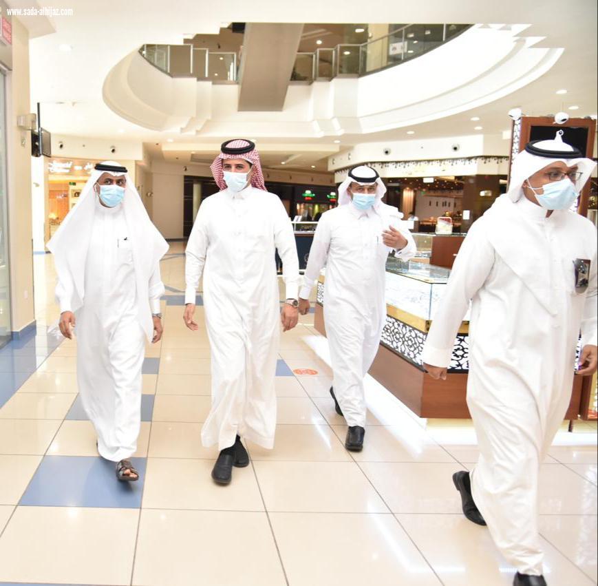 وكيل إمارة جازان للتنمية يرعى حفل تعليم جازان لتكرم الداعمين للعروض الوطنية والفنية 