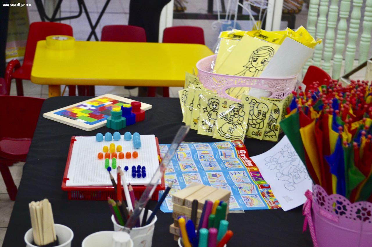 فريق أثار التطوعي يشارك  بفعالية نجاحكم نجاحنا في جدة.