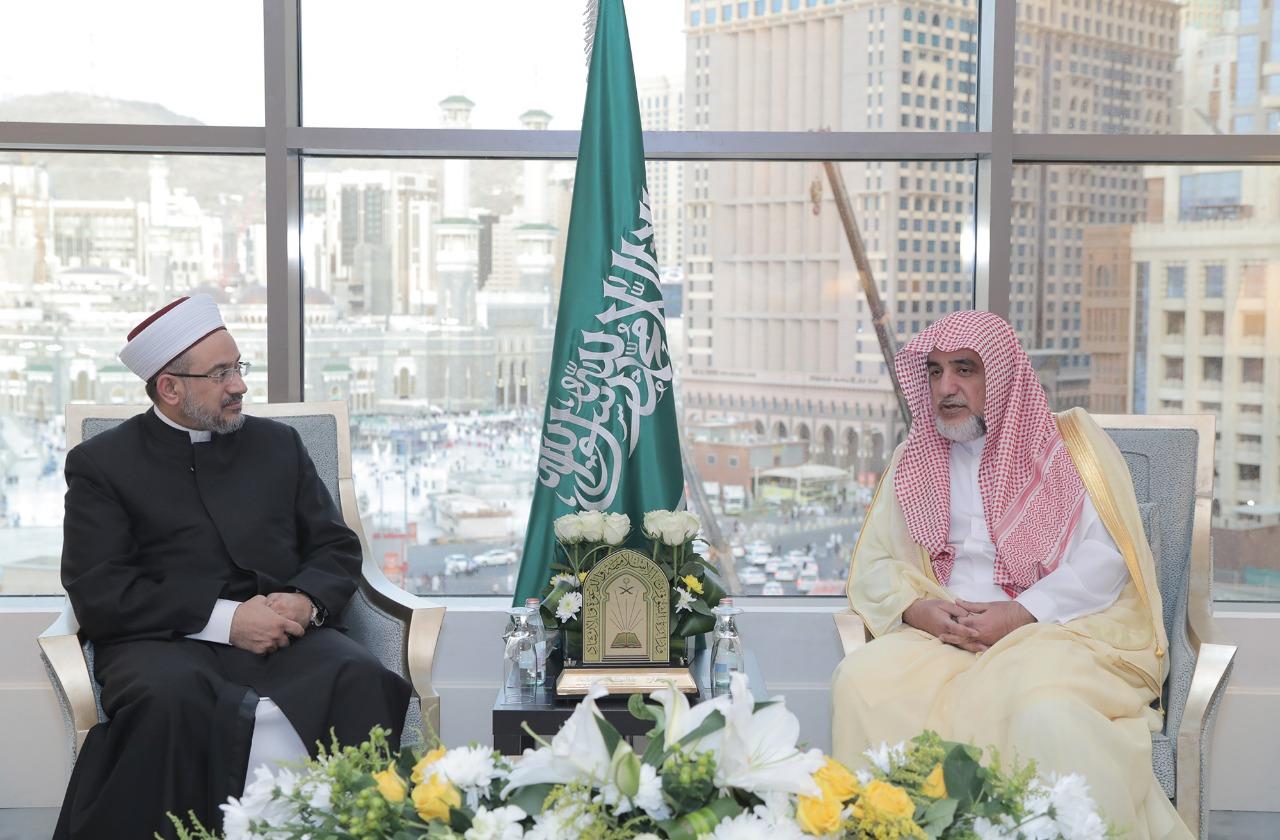  وزير الشؤون الإسلامية التقى وزراء الأوقاف والشؤون الدينية في مصر وباكستان والأردن