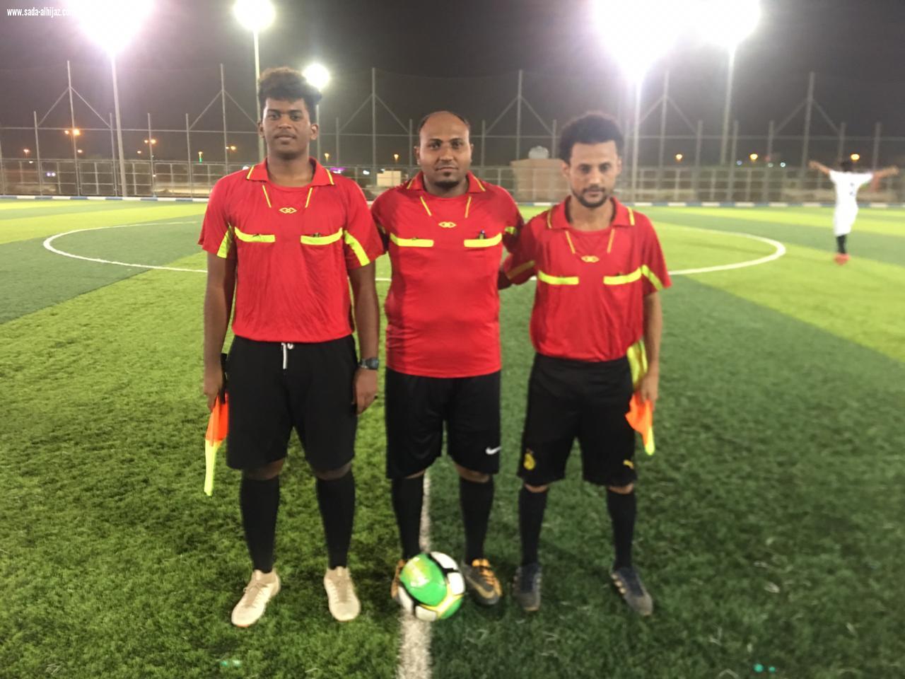 في رابع ايام بطولة الحد الجنوبي الاولى تختتم بتأهل النجامية و نابولي المباركة و عربي المباركة  الى دور ١٦