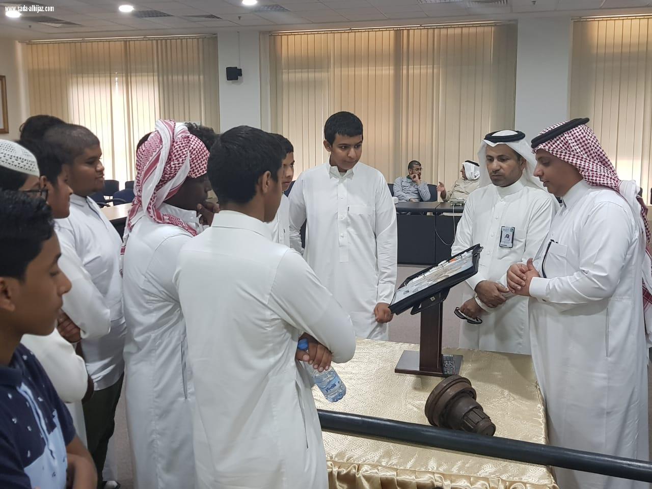 مكافحة المخدرات بمكة تنفذ برنامجا توعويا بالمعهد العالي السعودي الياباني للسيارات