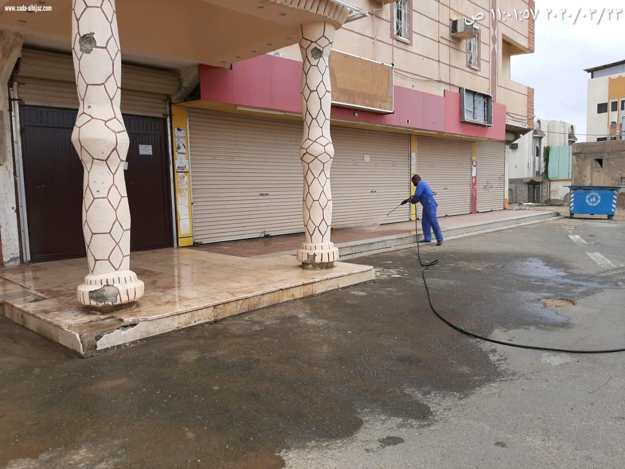 بلدية محافظة الطوال تنفد حملة لتطهير وتعقيم شوارع المحافظة والقرى التابعه لها
