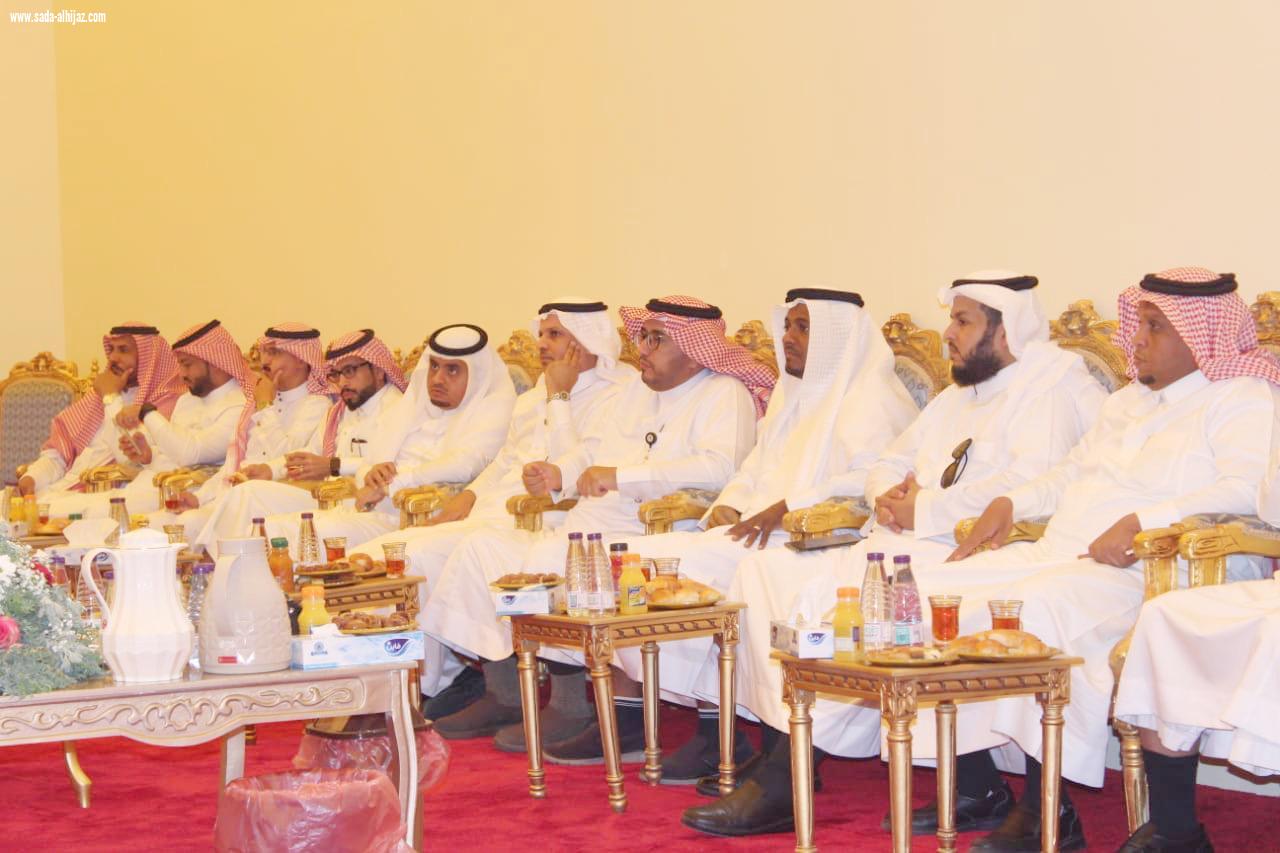 رئيس بلدية محافظة الطوال يستضيف بلدي وادي جازان 