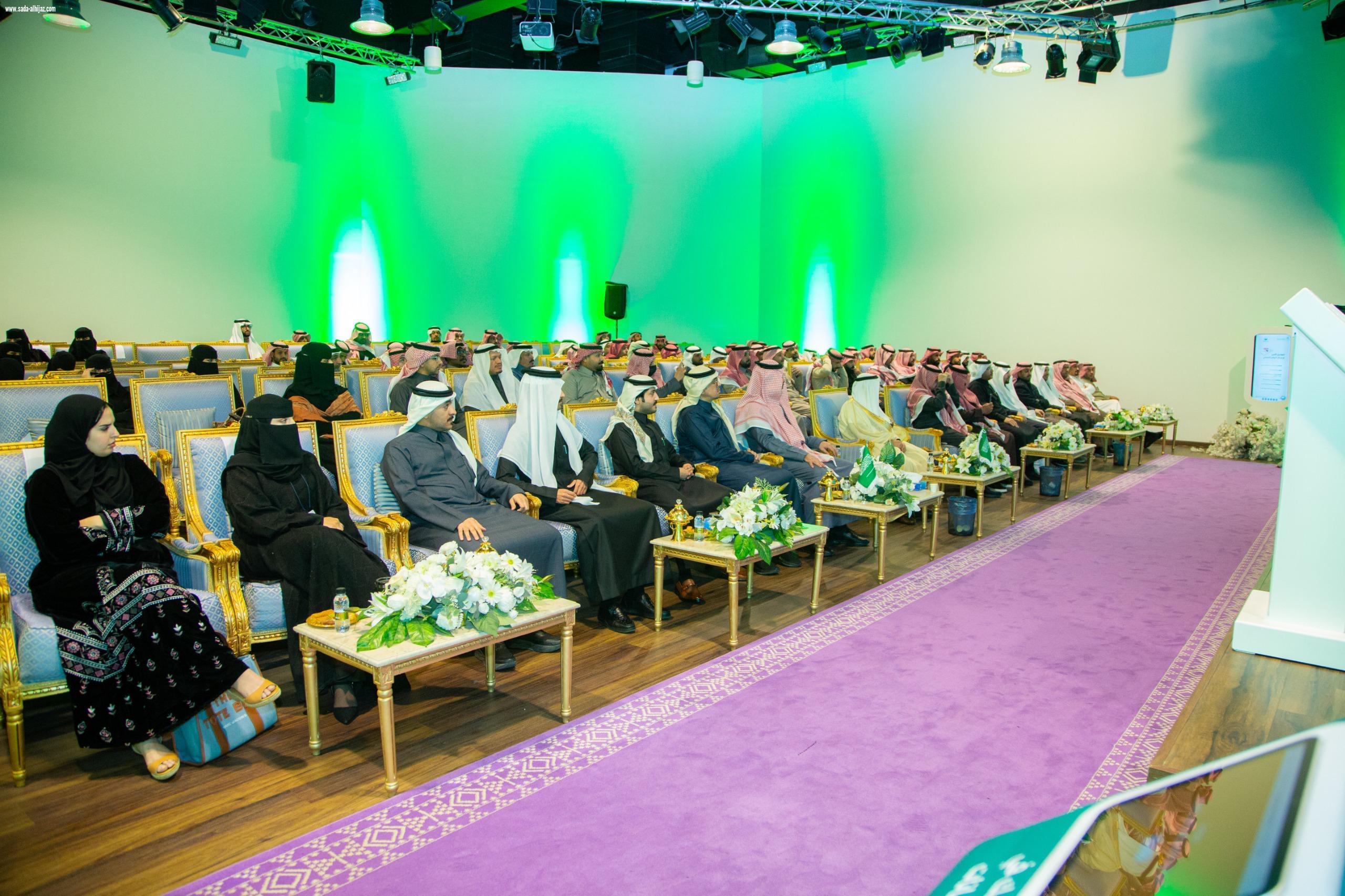 أمين منطقة تبوك يرعى إطلاق حملة (خلّك واعي) ويدشن منصة أمان  