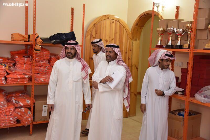 مدرسة الإمام عاصم في ضيافة نادي الجوف