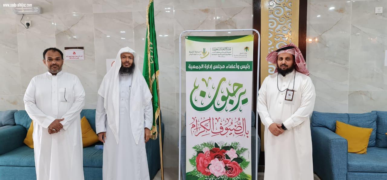 تحت شعار شتاؤنا سعد وبفرحتكم نسعد بر جازان  تدعم قطاع الدائر والعيدابي بـ  3500 سلة غذائية 