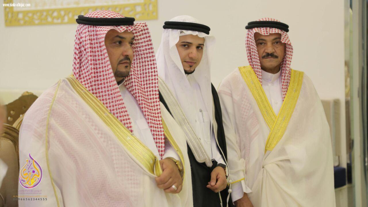 علاء الاصهبي في القفص الذهبي 