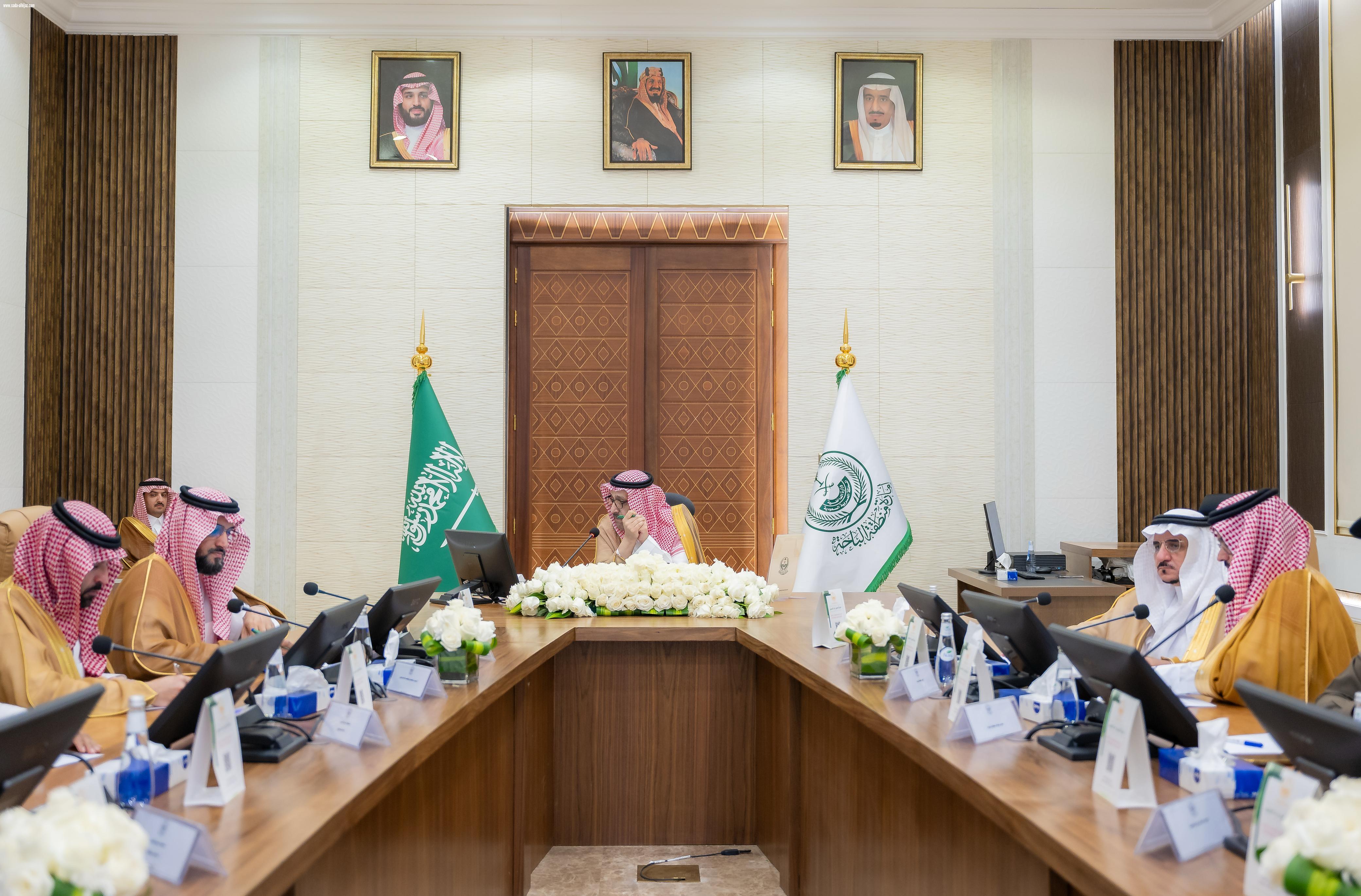سمو أمير منطقة الباحة يرأس الاجتماع الأول للجنة الإشرافية العليا لصيف الباحة 2025