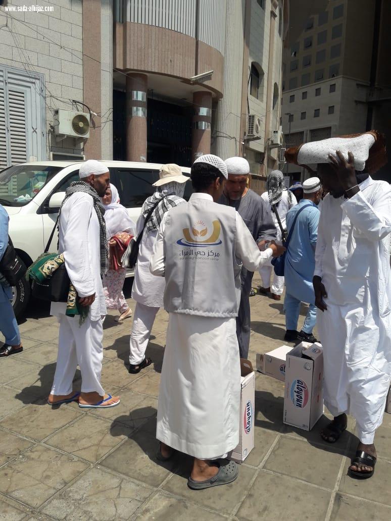 مركز حي الزهراء يواصل احتفاله بضيوف الرحمن لعام١٤٣٩هجري حتى خروج آخر فوج