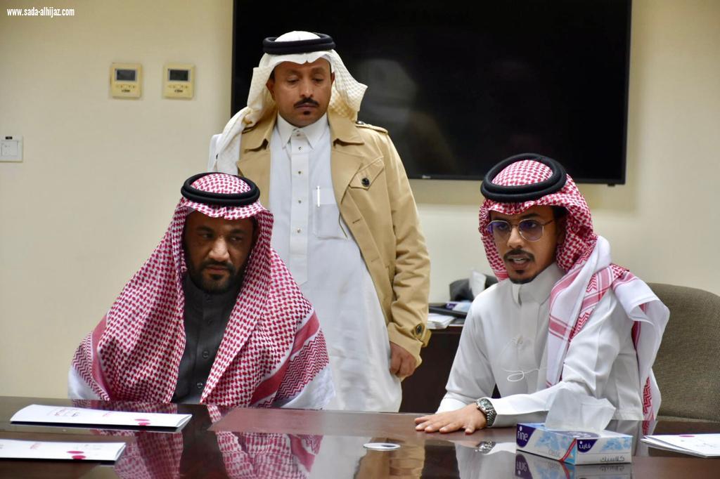 أمانة الطائف تعقد عدة اتفاقيات لليوم العالمي للتطوع .