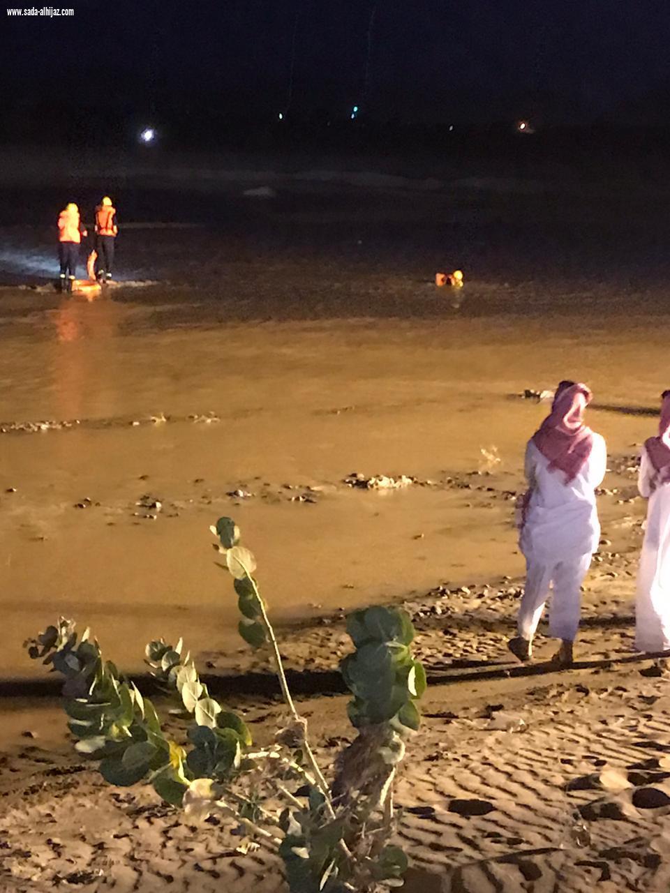 انتشال جثة طفل غريق بمستنقع وادي رنية*