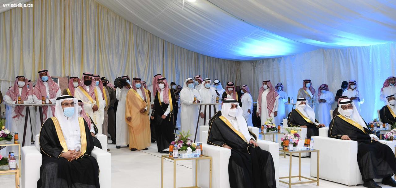 أمير منطقة تبوك يدشّن ويتفقد عدداً من المشروعات التنموية بمحافظة حقل