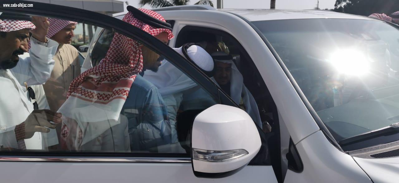 مشايخ وأعيان وابناء محافظة الطوال يستقبلون الدكتور عبدالرحمن ناشب بعد فترة علاجه بالرياض