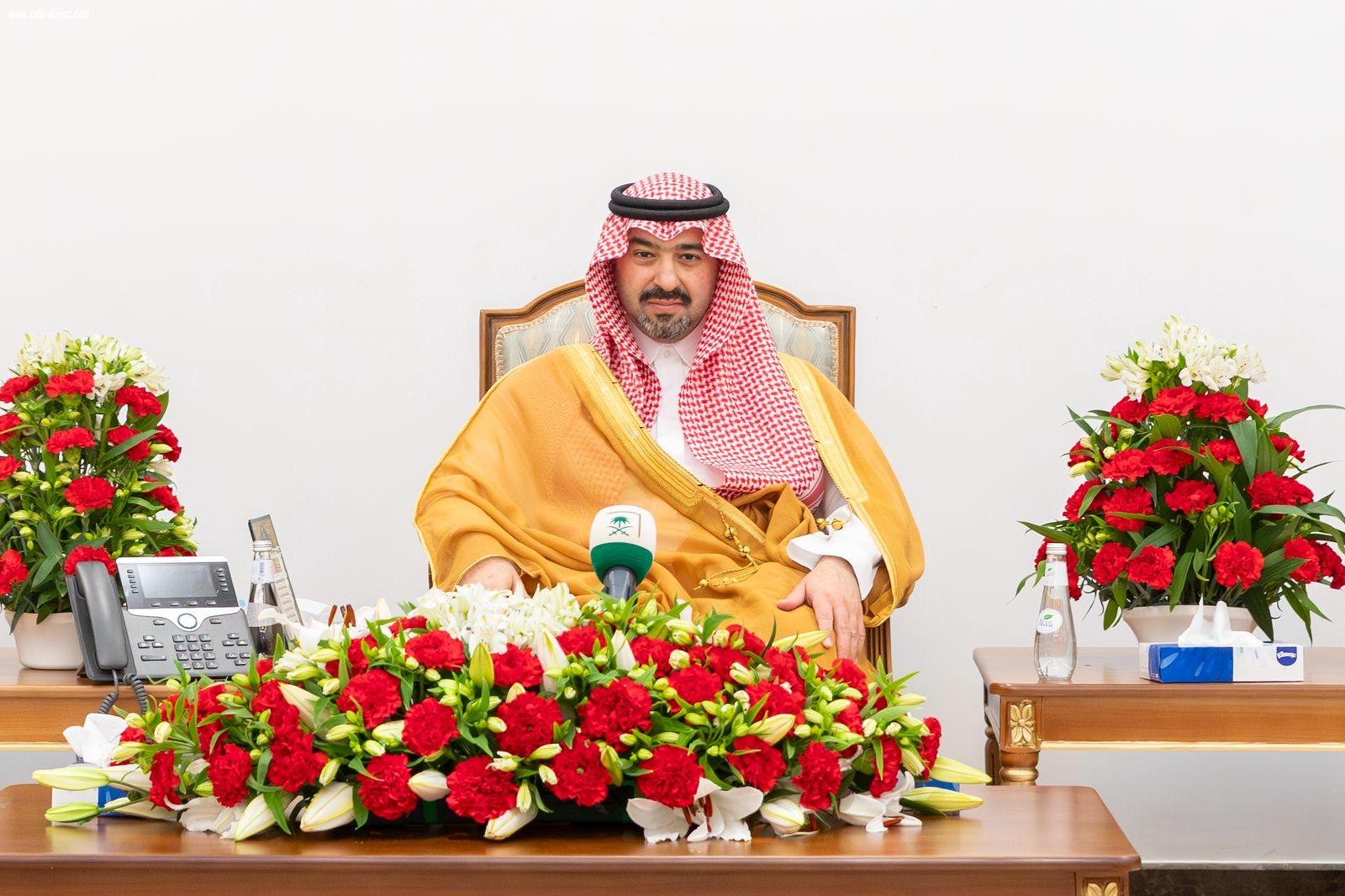 نائب أمير تبوك يقف على الجهود المبذولة لخدمة ضيوف الرحمن بمنفذ حالة عمار 