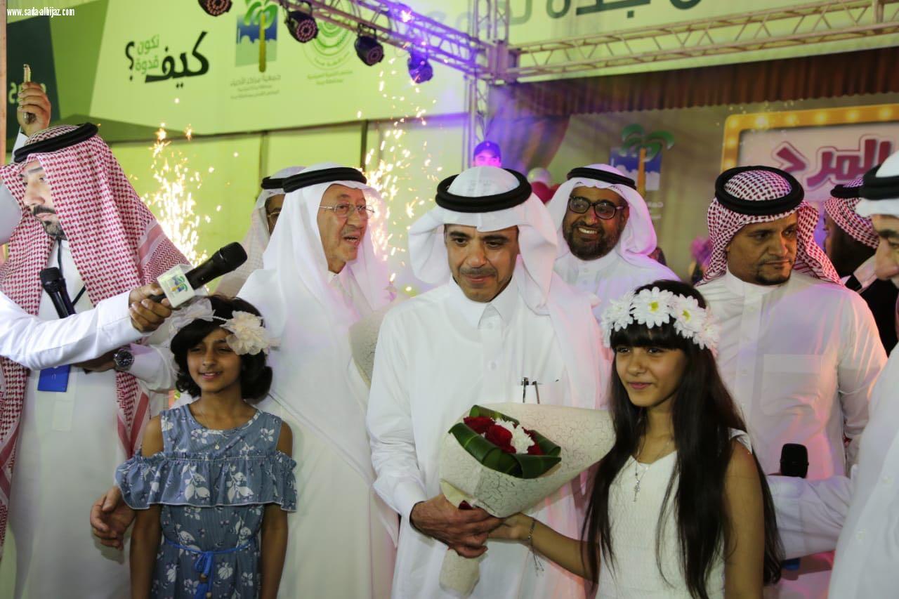 آل طاوي يفتتح مهرجان (جدة تجمعنا)للتسوق والترفيه وسط حضور جماهيري كبير