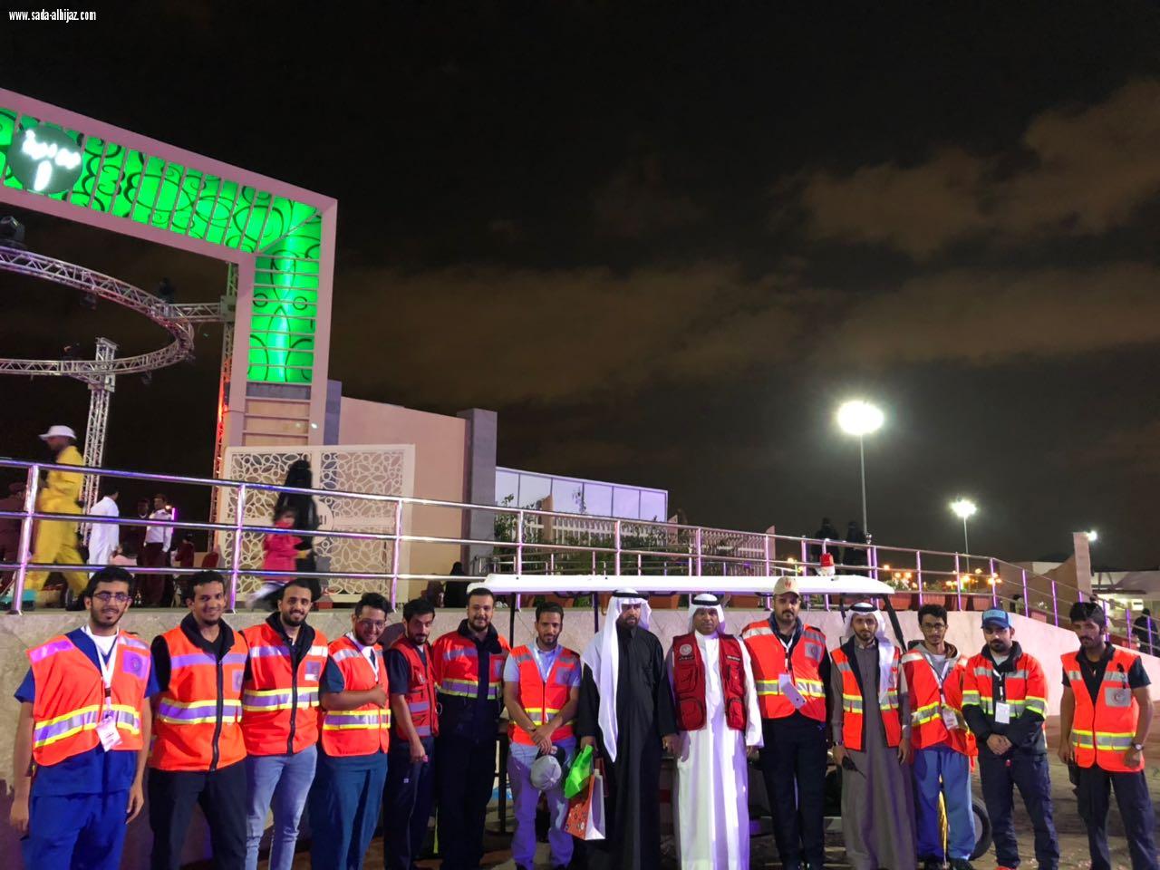 مدير عام التطوع بالهلال الأحمر السعودي يقوم بزيارة خاصة لقسم التطوع بالطائف 