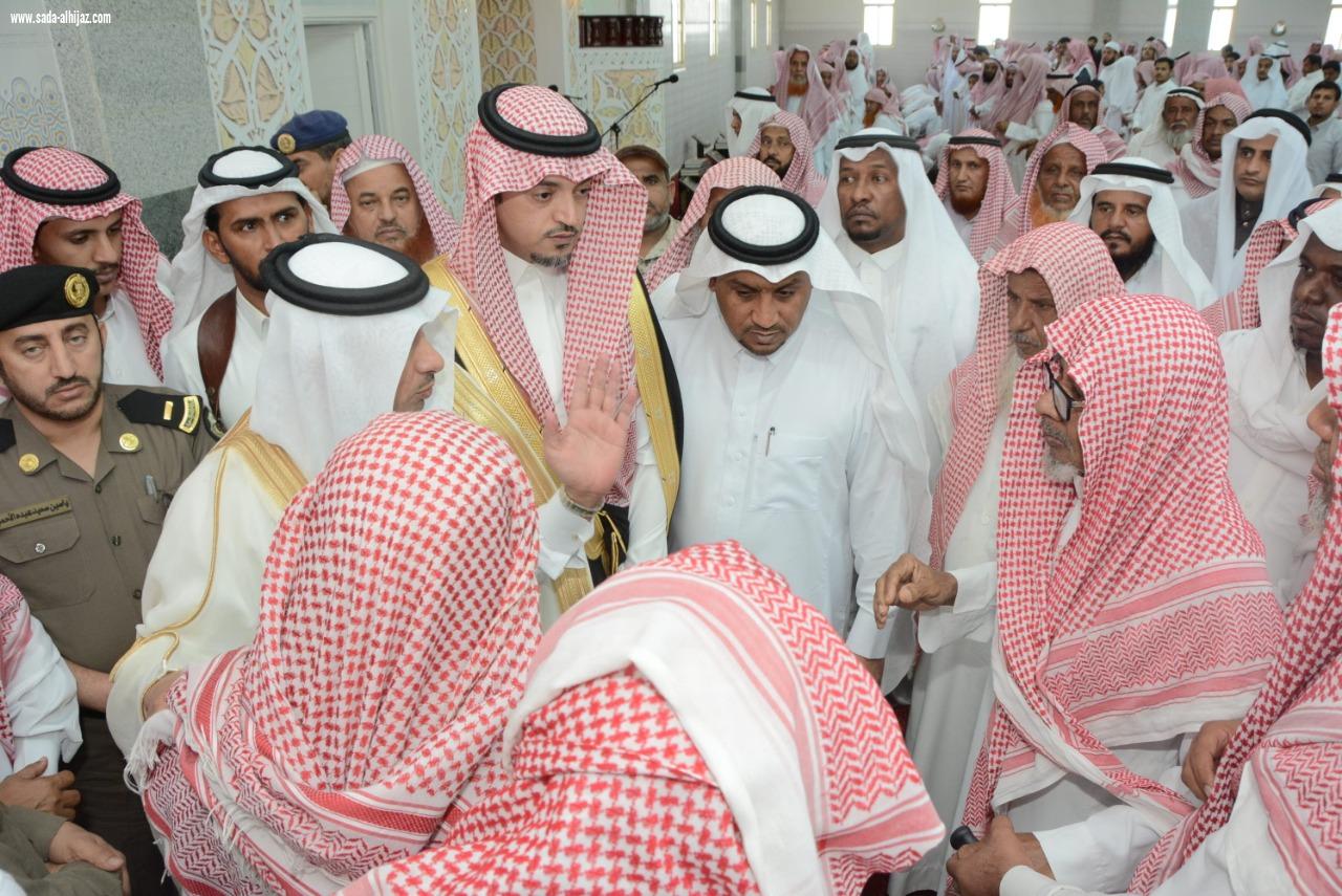 جموع المصلين بمركز بحر أبو سكينه تشيع شهيدي الواجب عسيري والربعي 