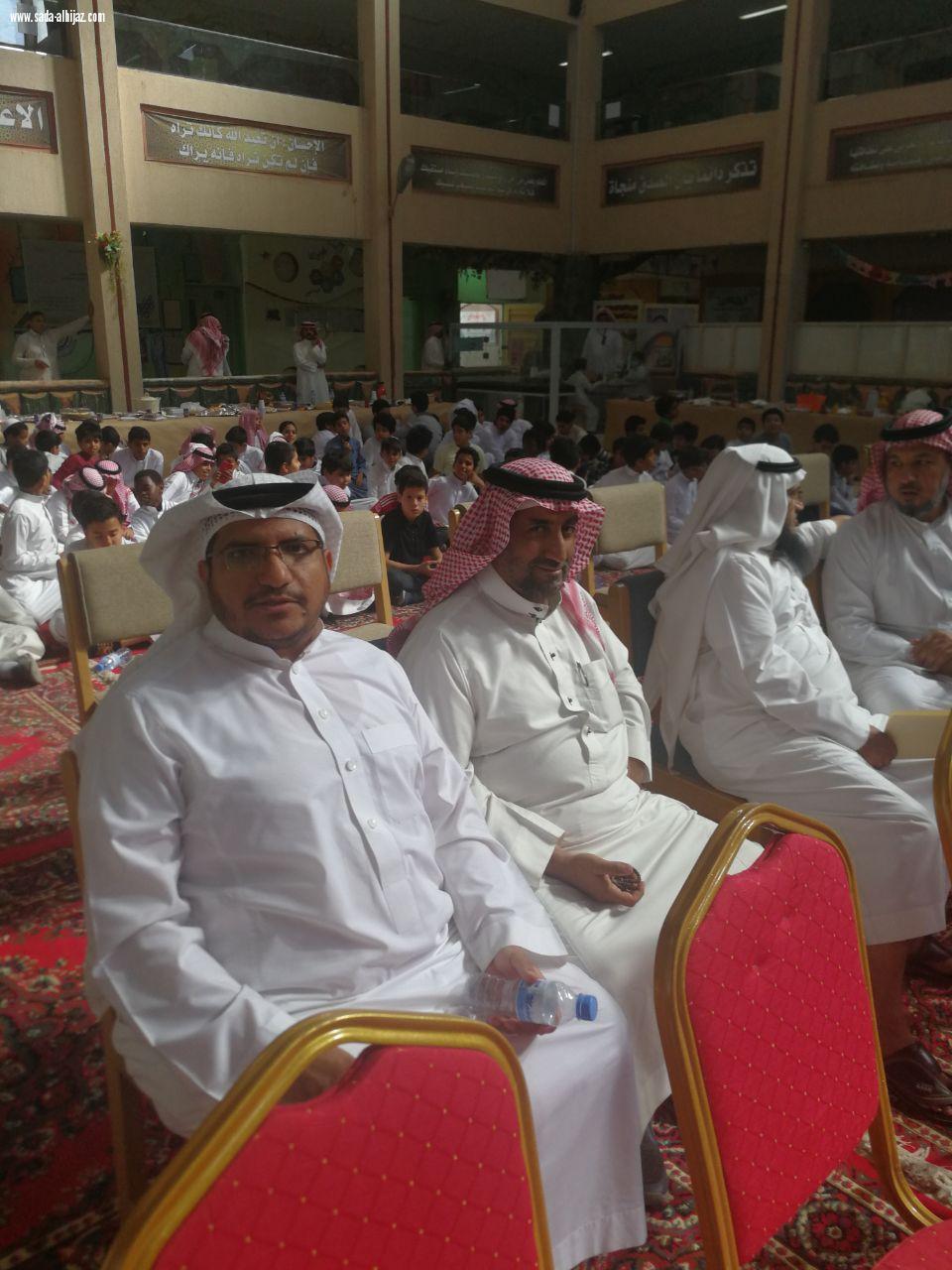 احتفاء مدرسة زيد بن حارثة تطوير بالمدينة المنورة  بختام أنشطتها لهذا العام الدارسي