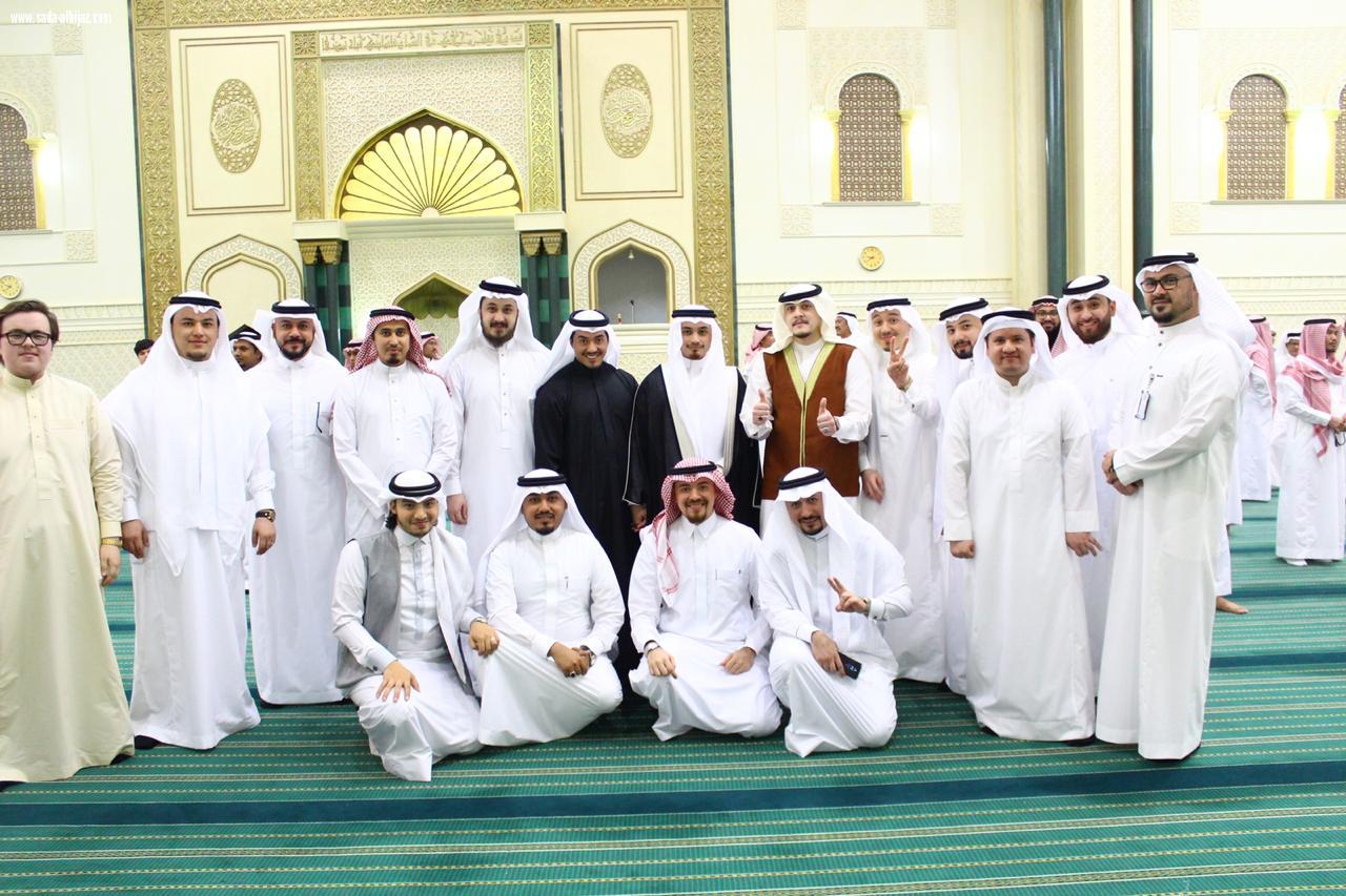 مدير ثقافة مكة صالح الانديجاني يحتفل بعقد قران ابنه الدكتور انس