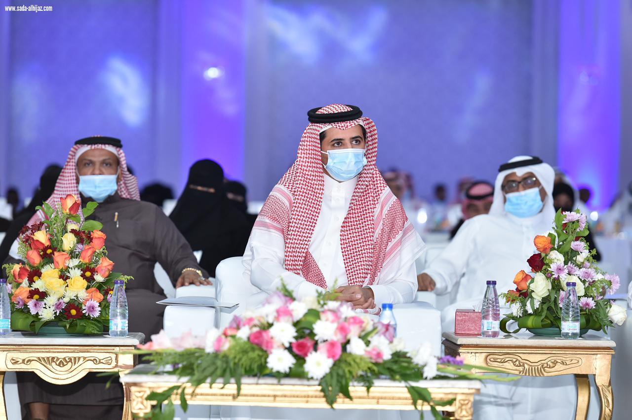 وكيل إمارة جازان للتنمية يرعى حفل تكريم لجنة المسؤولية المجتمعية بغرفة جازان