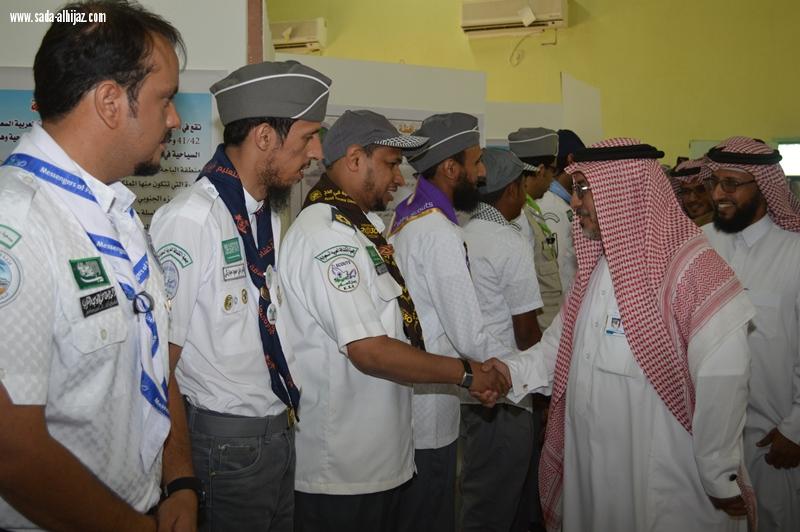 مدير تعليم محايل يعلن إنطلاق الدراسة التأسيسية ويشيد بجهود فريق العمل