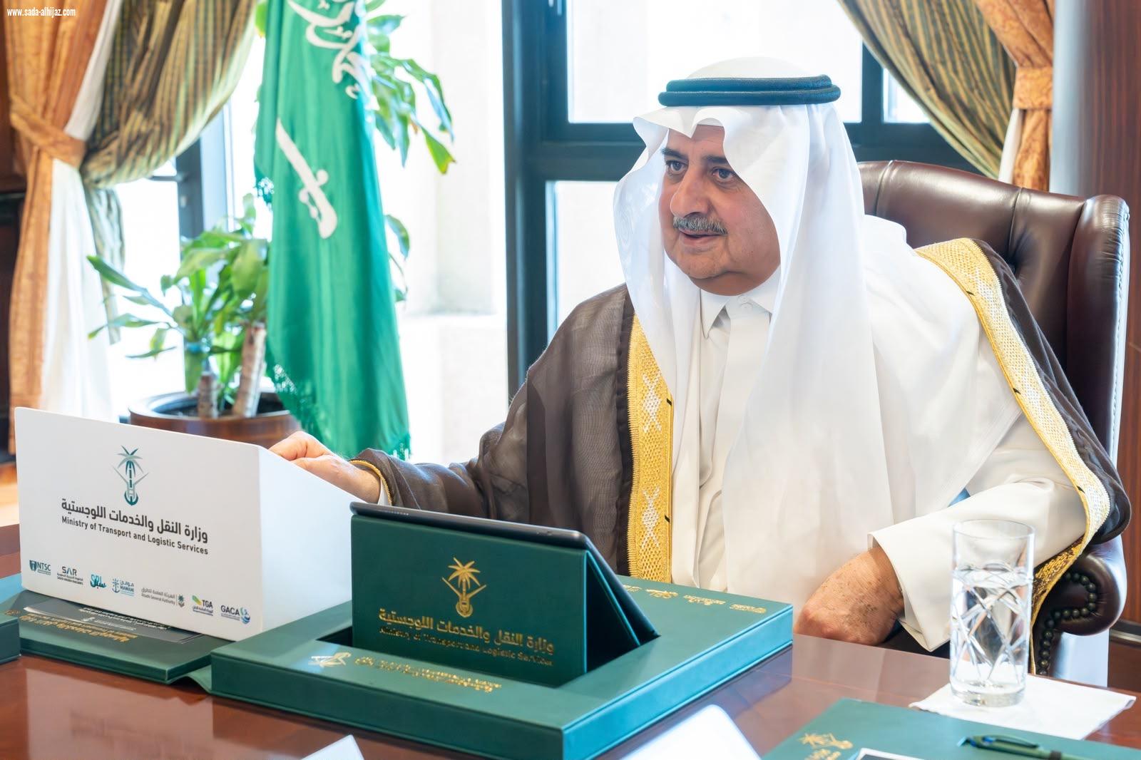 أمير منطقة تبوك يدشن بحضور وزير النقل والخدمات اللوجستية 3 مشروعات للطرق بتكلفة 176 مليون ريال  