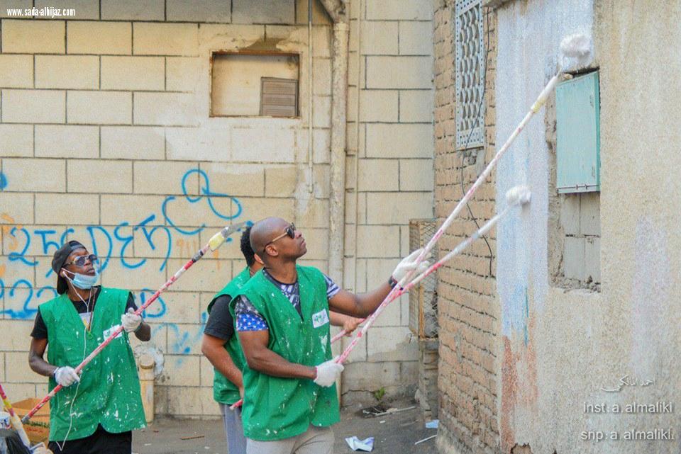 عودة حملة مدينتي أجمل لمواصلة عملها الميداني التطوعي في حي ابن سويلم 