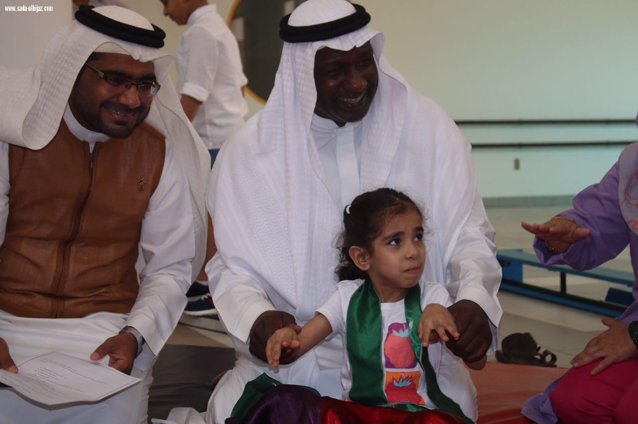 ماجد عبدالله يحتفل مع جمعية الأطفال المعوقين بمركز مكة باليوم الوطني٨٧