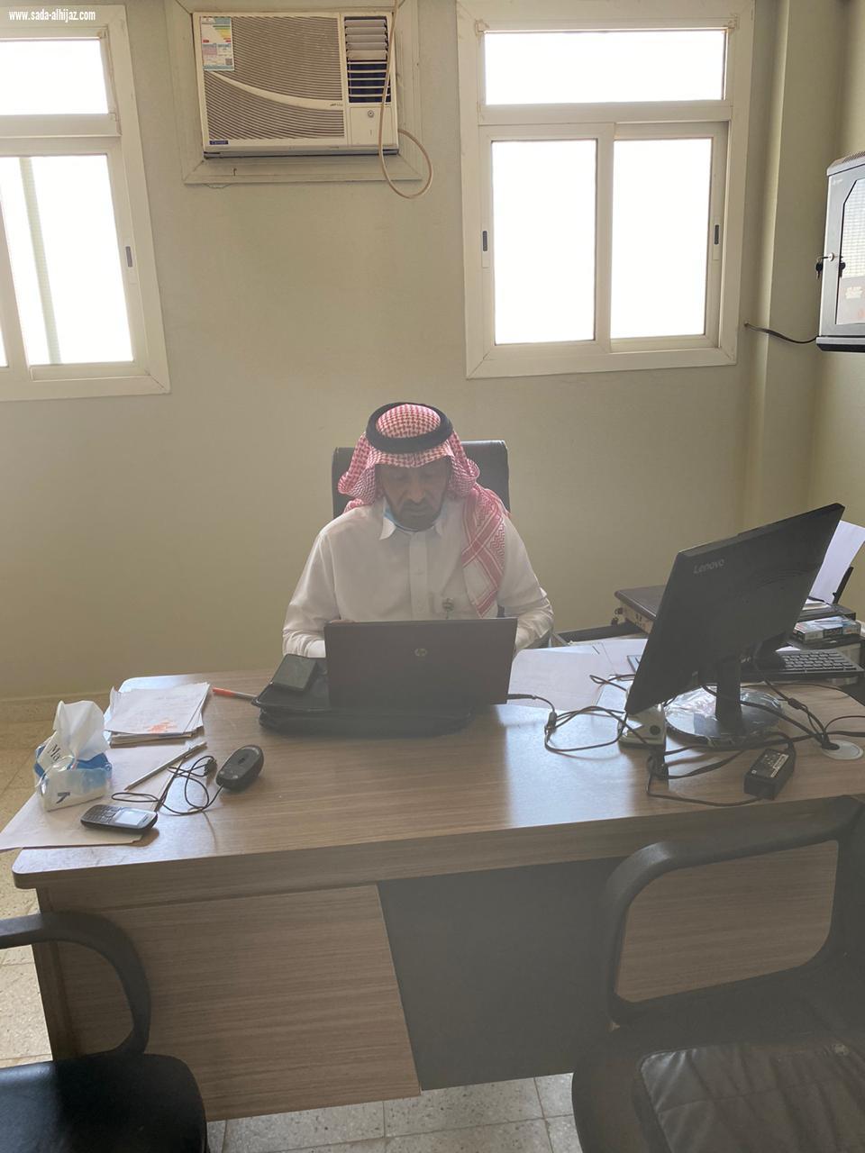 الجباري يقيم  لقاء دور المرشد الطلابي في عملية التعلم عن بعد   بتعليم ضمد