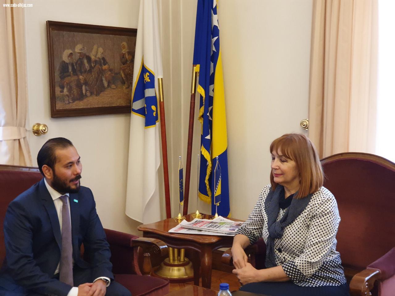 مدير مكتب رابطة العالم الإسلامي  في زيارة رسمية لفخامة نائبة رئيس فيدرالية البوسنة والهرسك في المبني الرئيسي بالعاصمة