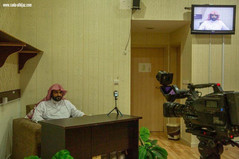 عبر 390 شاشة.. بث مباشر لمحاضرات الدعاة في غرف الحجاج بمشعر منى