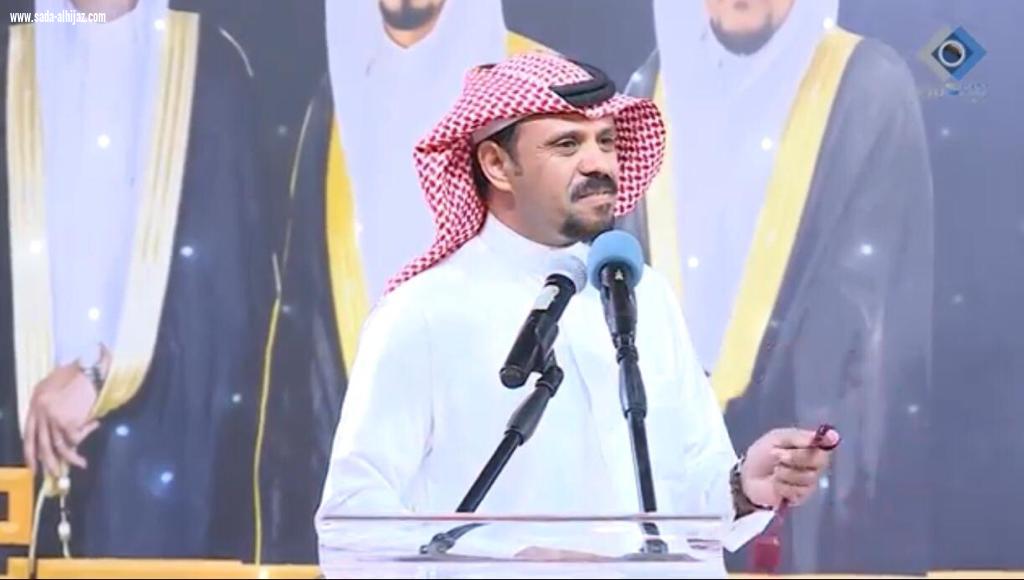 ( حوار- مع شاعر 