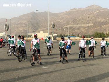 سباق ومعرض تشكيلي وجدارية ومباراة استعراضية في احتفالات امانة العاصمة المقدسة باليوم الوطني ٩٠