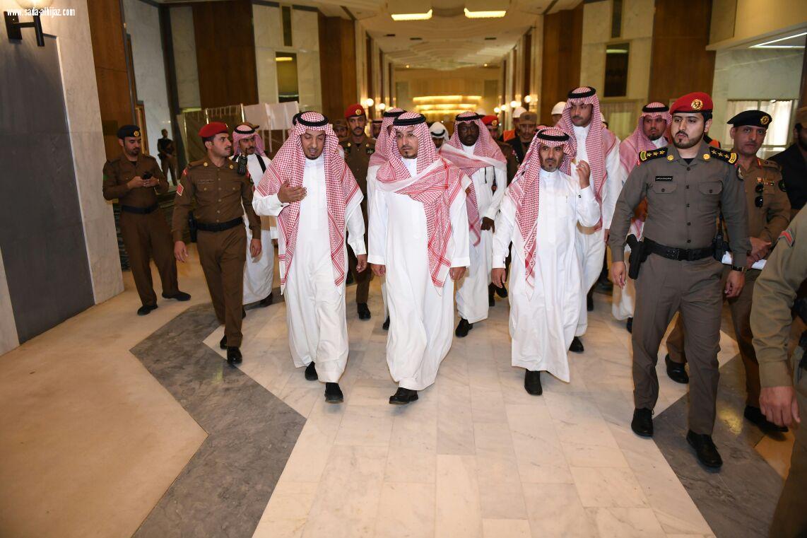 نائب امير  عسير يتفقد مشروع تطوير فندق إنتركونتننتال بالسودة